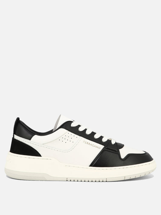 Low top sneakers 0770882  Black - Ferragamo Men | PLP | VIETTI Online Store 
