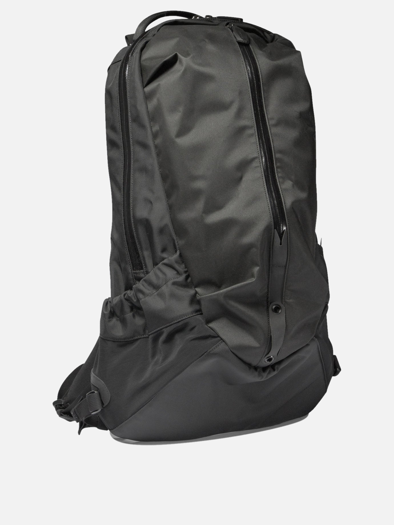 Classic backpacks 100% polyester  Black - Arc'teryx Men | PDP | VIETTI Online Store | Zoom-Modal_2
