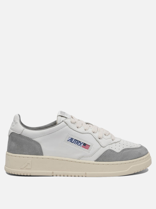 Autry Sneaker "Medalist Low" 16902658_43 Grey 1