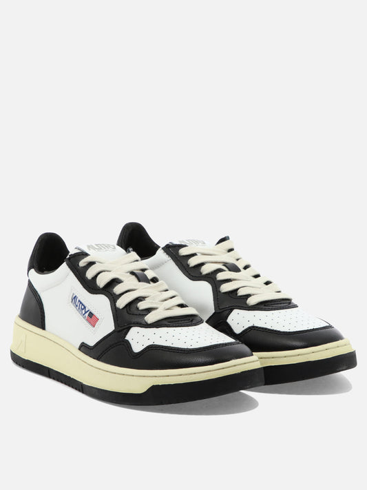 Autry Sneaker "Medalist Low" 16209018_40 Black 2