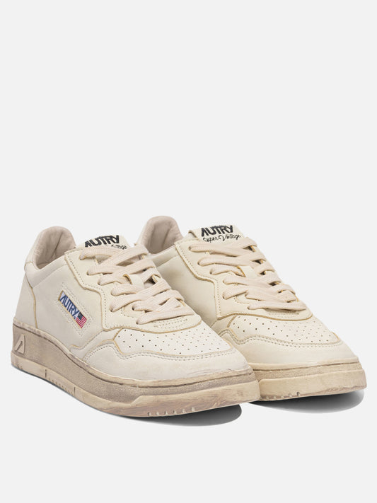 Autry Sneaker "Medalist Low Super Vintage" 17747138_44 White 2
