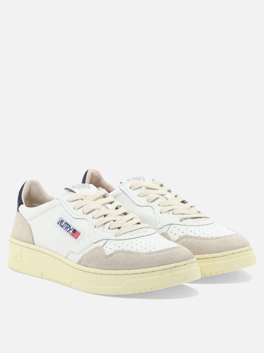 Low top sneakers 100% cow leather - 100% rubber  White - Autry Men | PDP | VIETTI Online Store | 2
