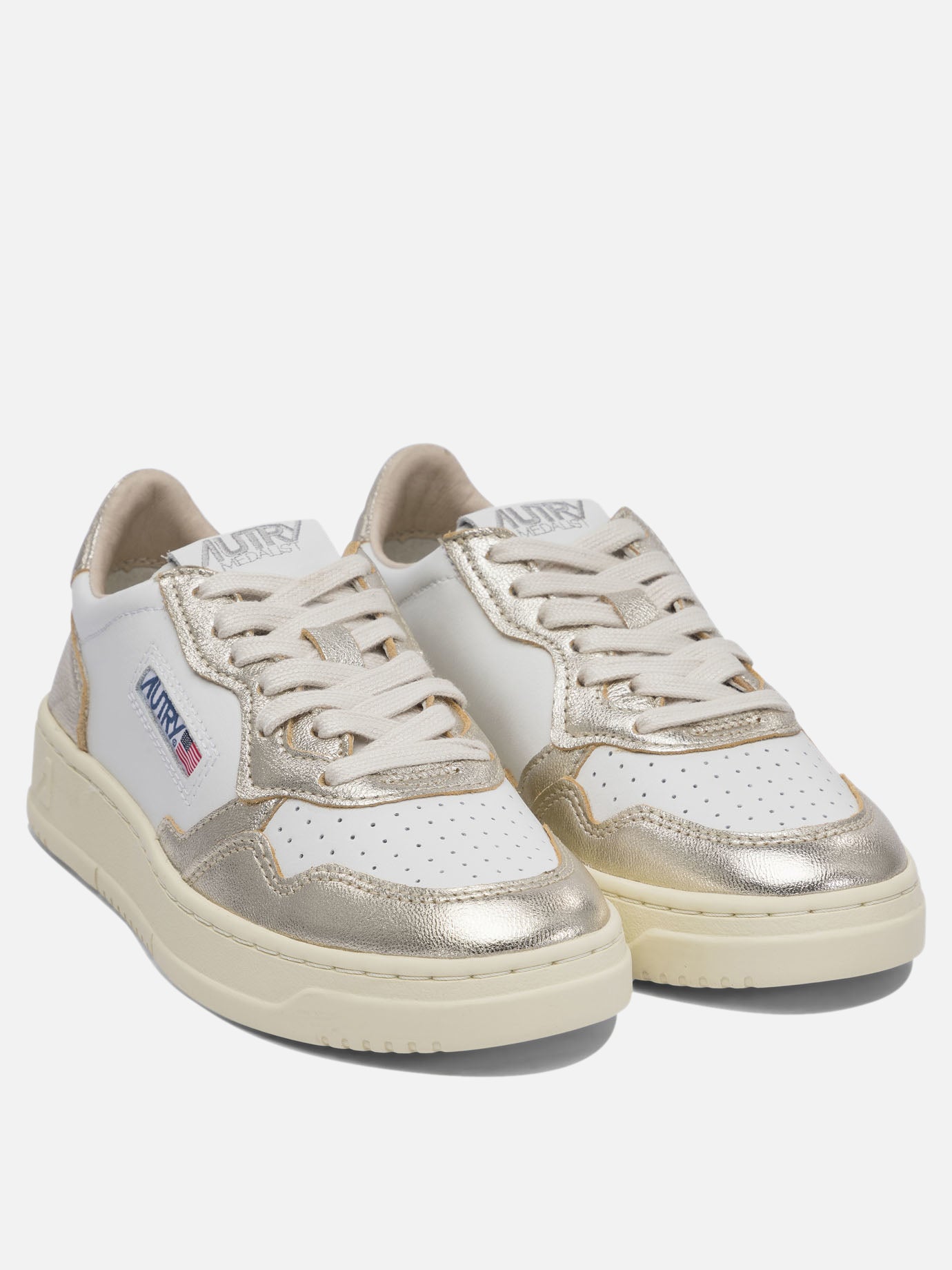 Low top sneakers 100% cow leather - 100% rubber  White - Autry Women | PDP | VIETTI Online Store | thumbnail_2