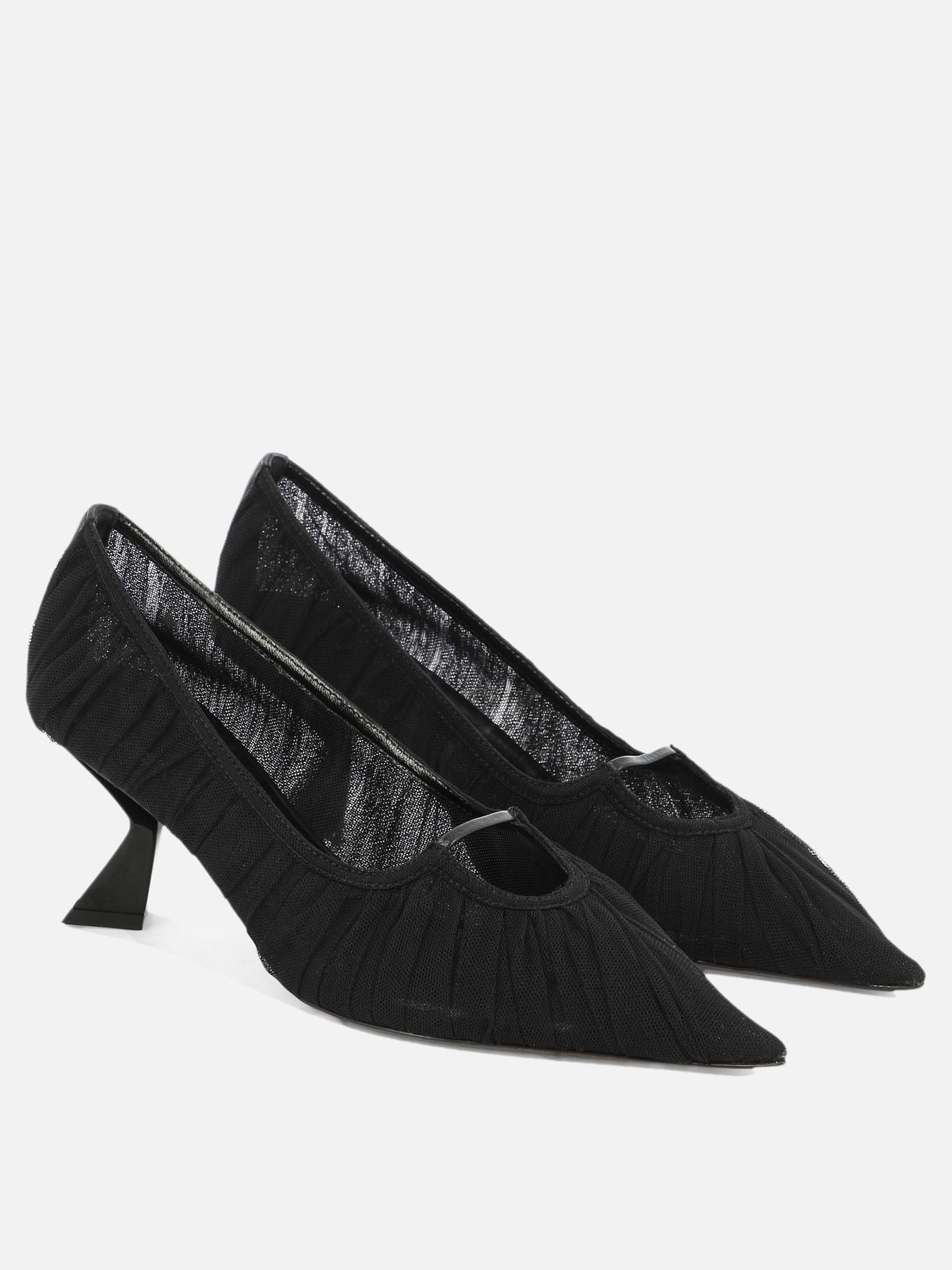 Tulle pumps