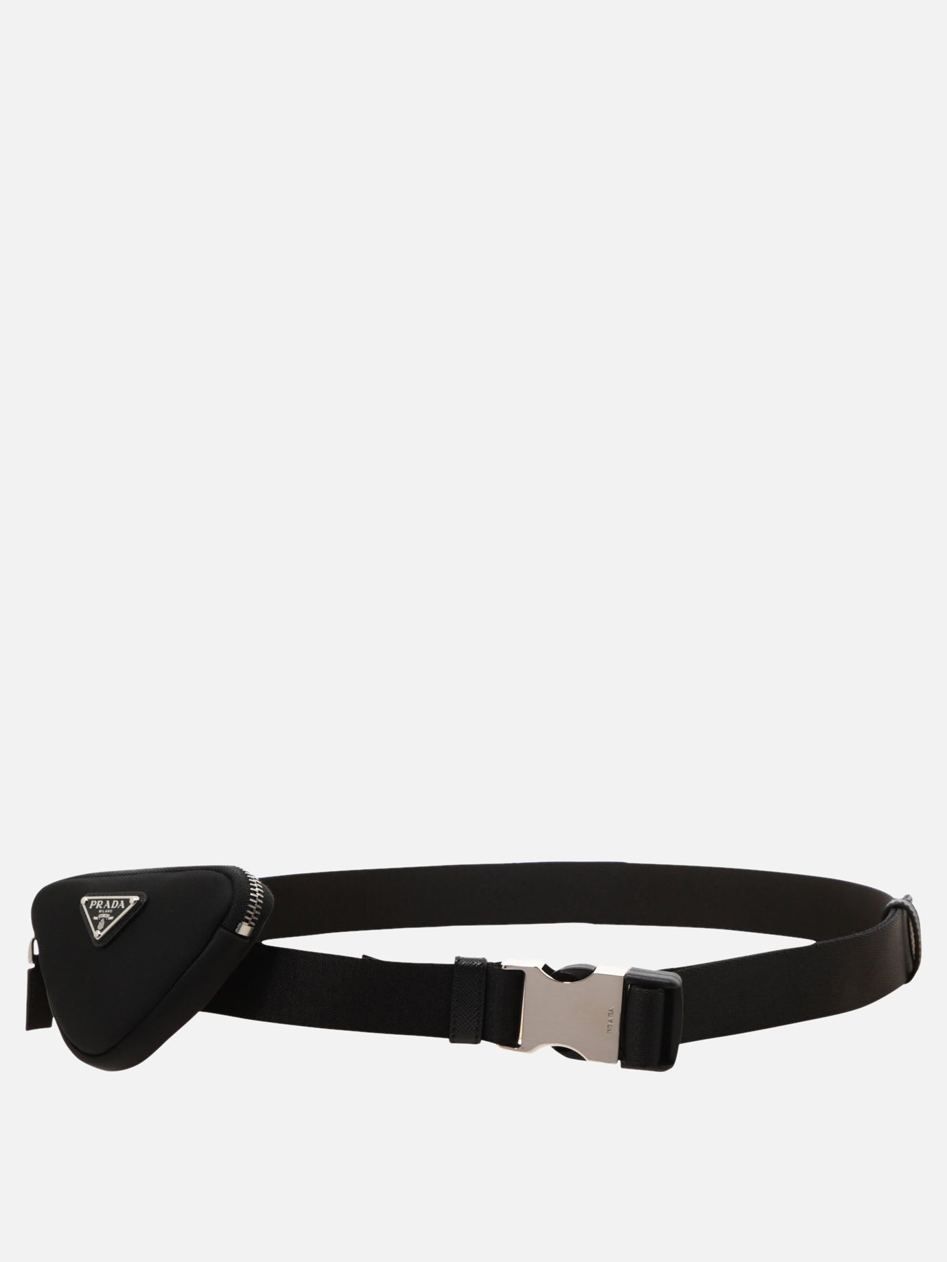 Re-Nylon belt with pouch