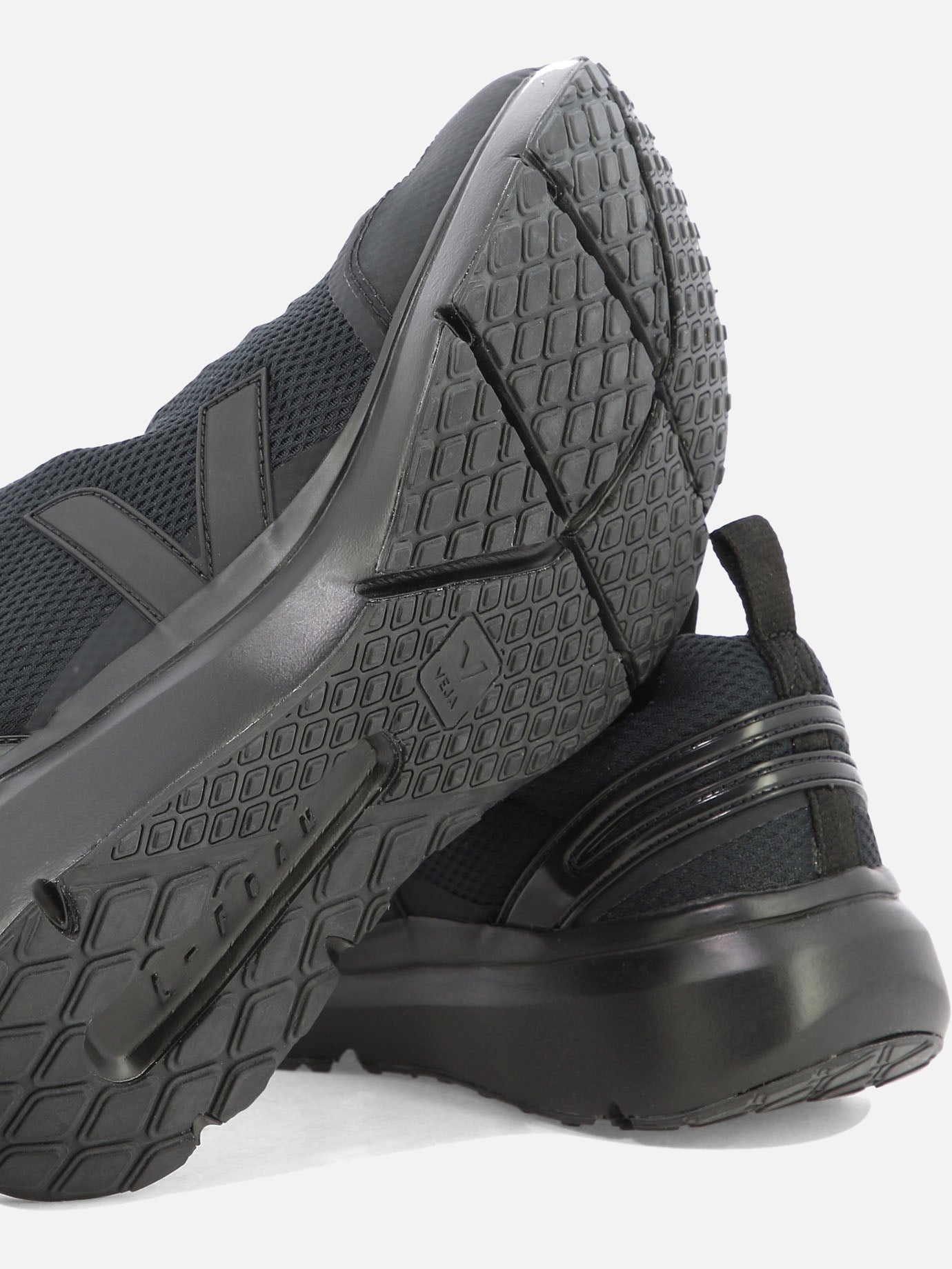 Low top sneakers 100% recycled polyester - 100% rubber  Black - Veja Men | PDP | VIETTI Online Store | thumbnail_5