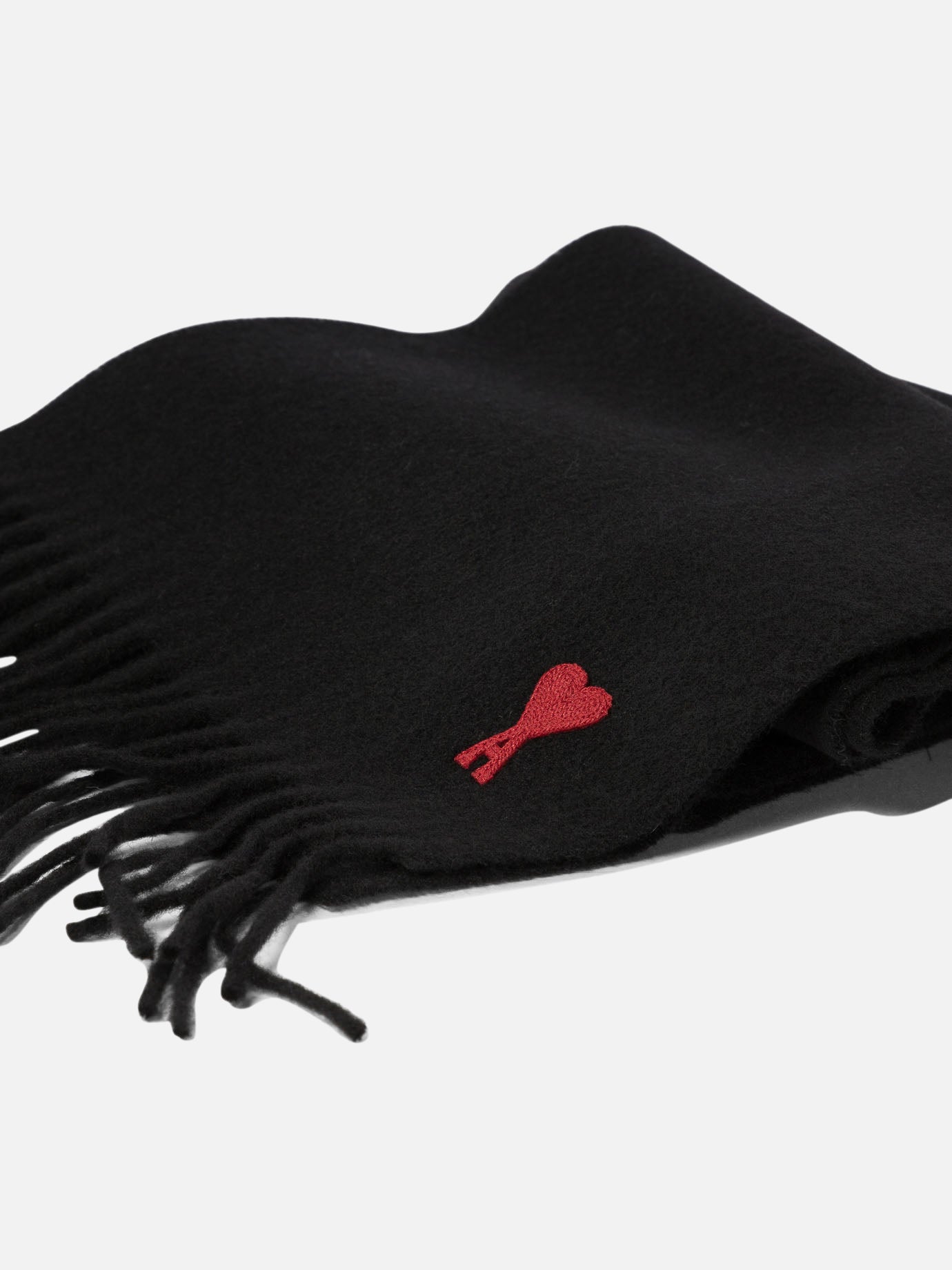 Ami Paris "Ami de Coeur" scarf Black