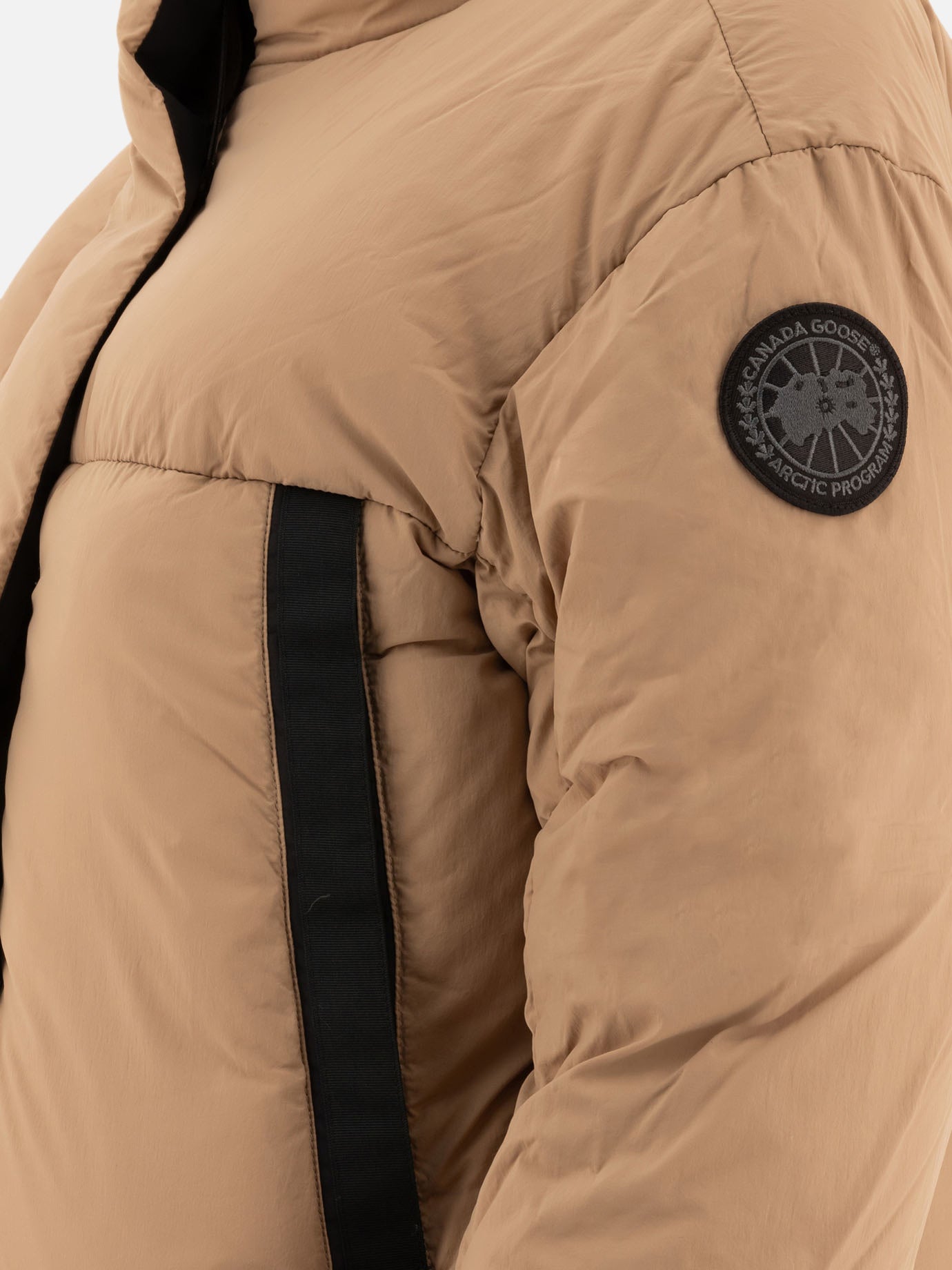 "Junction Cropped" down jacket