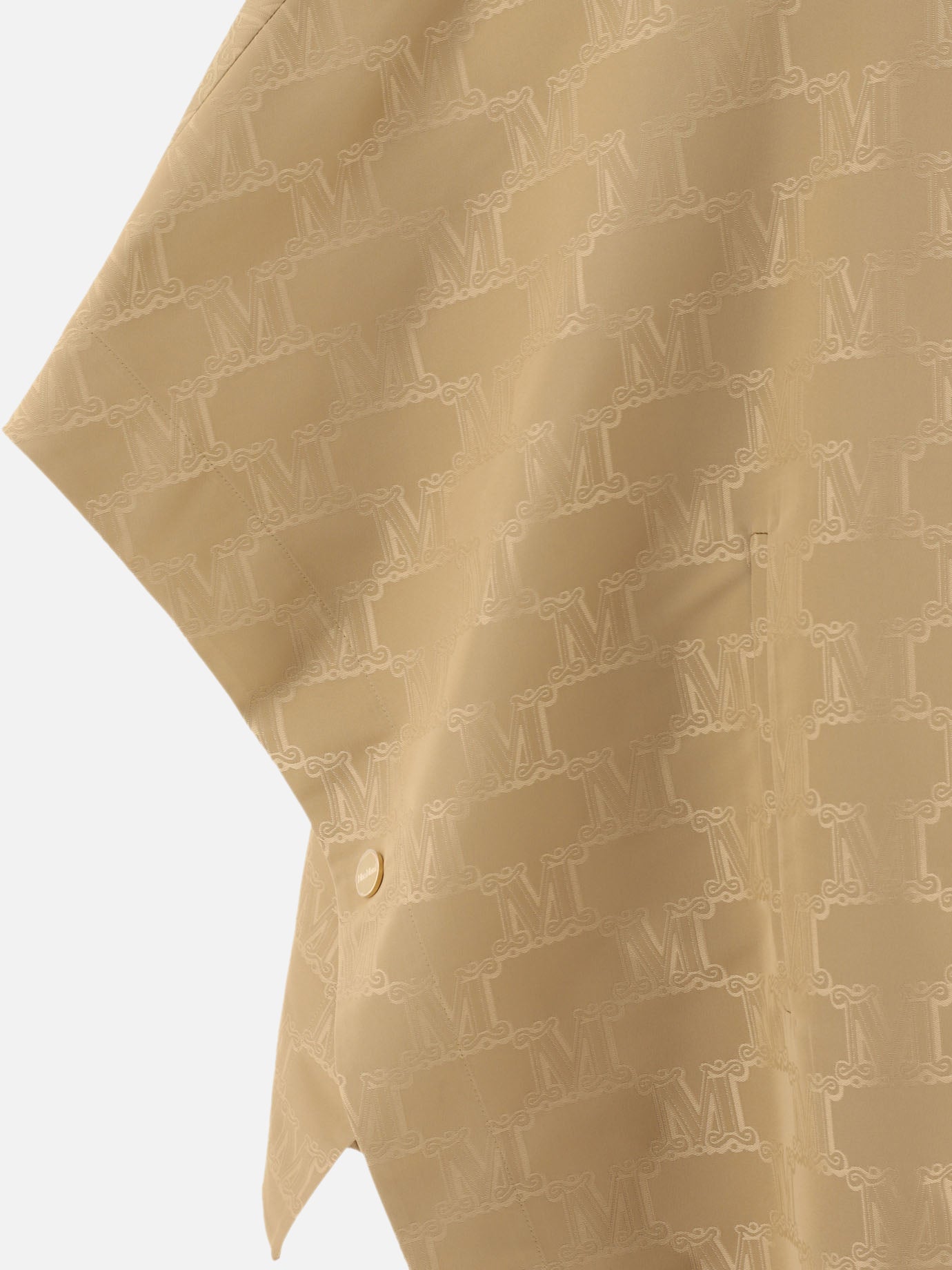 Water-repellent jacquard cape