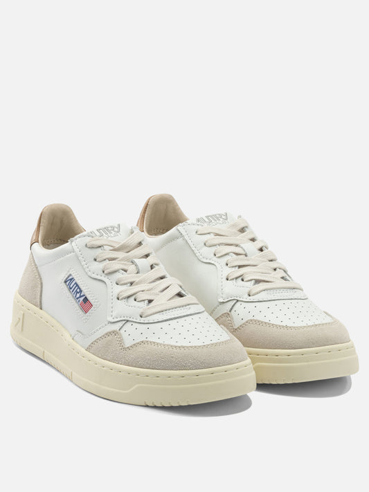 Low top sneakers 100% cow leather - 100% rubber  White - Autry Men | PLP | VIETTI Online Store | 2
