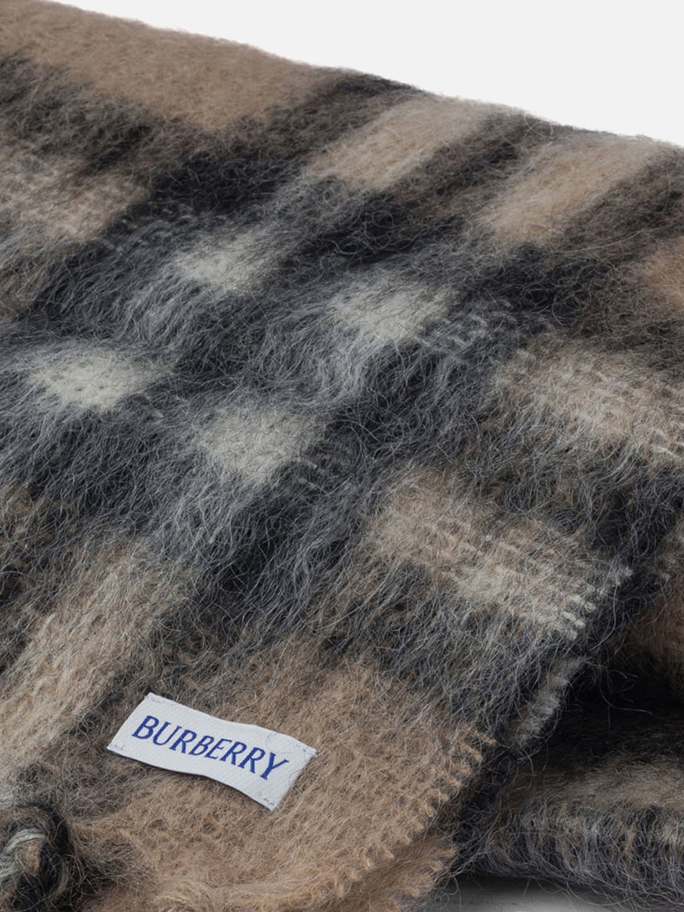 Fringed scarves 60% mohair 39% wool 1% polyester  Beige - Burberry Men | PDP | VIETTI Online Store | Zoom-Modal_2
