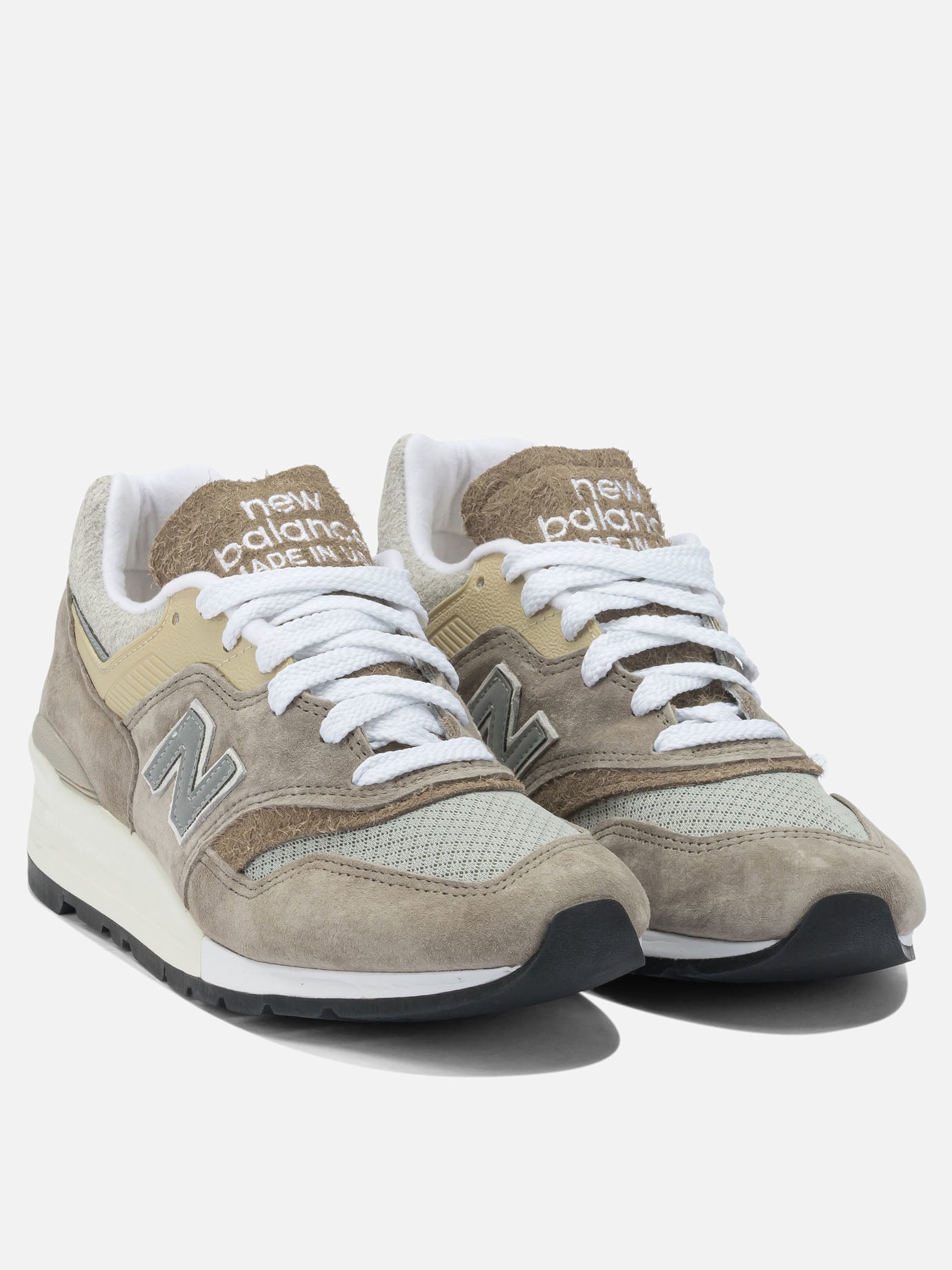 Low top sneakers 50% mesh 50% suede - 100% rubber  Beige - New Balance Men | PDP | VIETTI Online Store | Zoom-Modal_2

